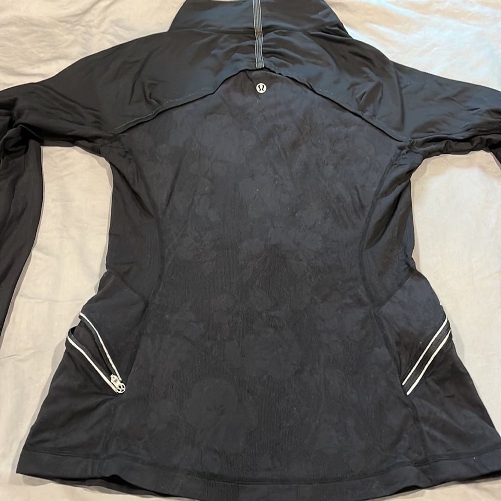 Lululemon Workout Light Jacket - image 7
